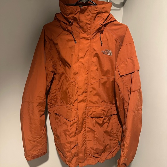 The North Face Cryptic Jacket - Picture 2 of 10